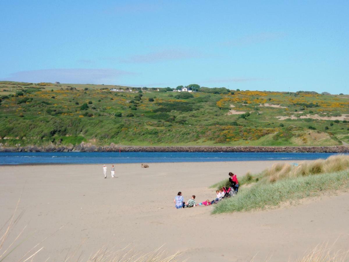 Cardigan Bay Holiday Park Exterior foto